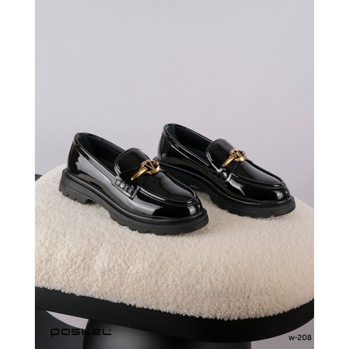 Women's loafers