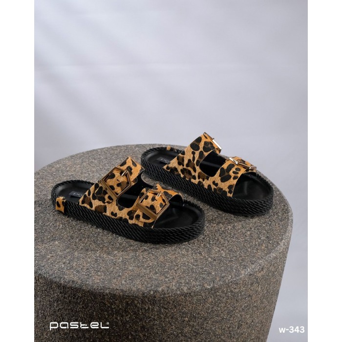 Women's slippe