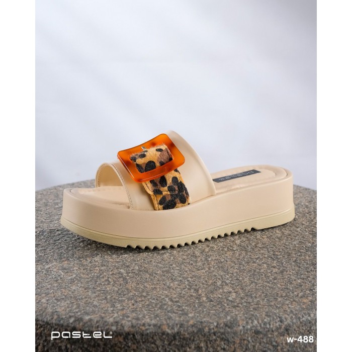 Women's slipper
