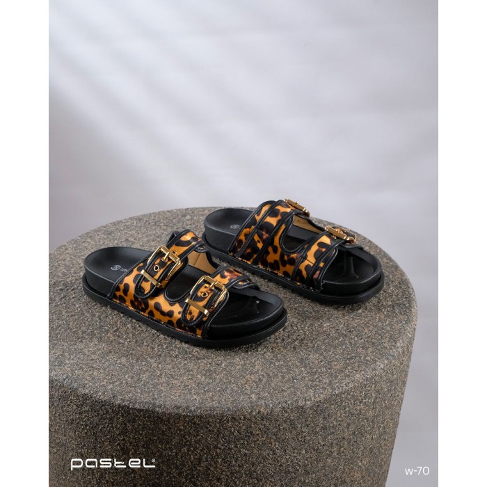 Women's slipper