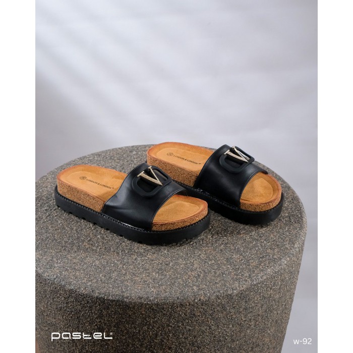 Women's slipper
